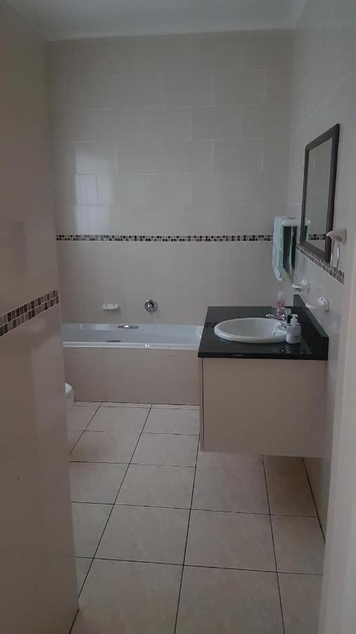 Ballina Ga-El Guesthouse Port Elizabeth Kültér fotó